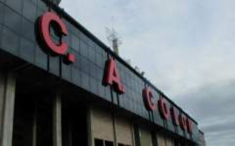 A horas del cl�sico, en Col�n se venden palcos y plateas 