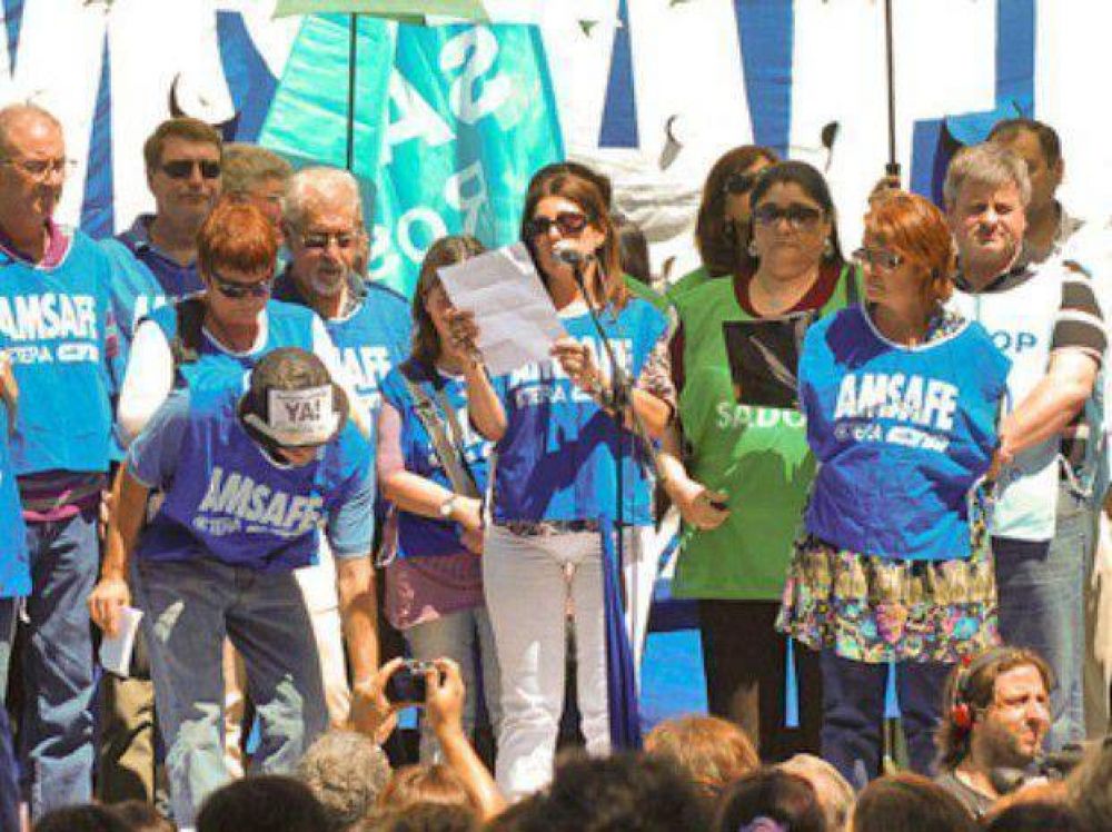 Por falta de plus salarial, Amsaf� pone en duda el inicio de las clases en 2013 