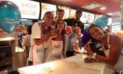Deportistas marplatenses se sumaron al McD�a Feliz