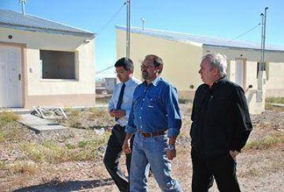 Peralta reivindic� el modelo �Municipio-Provincia-Naci�n�