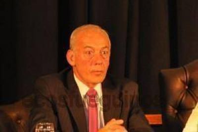 El vicegobernador Crocianelli envuelto en un presunto caso de estafa  