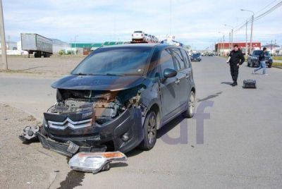 Dos conductoras hospitalizadas tras un nuevo choque