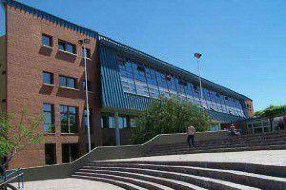 Grave tel�fono descompuesto en el Consejo de Educaci�n de Neuqu�n