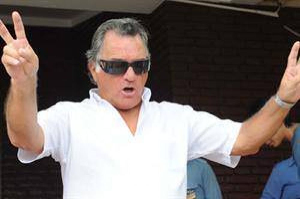Barrionuevo: "Boudou es un mentiroso; permanentemente almorzaba con Vandenbroele"