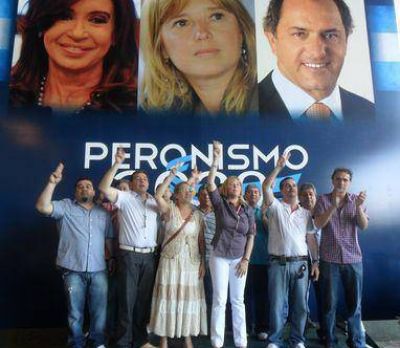 �lvarez Rodr�guez encabez� los festejos por el D�a del Militante en San Mart�n