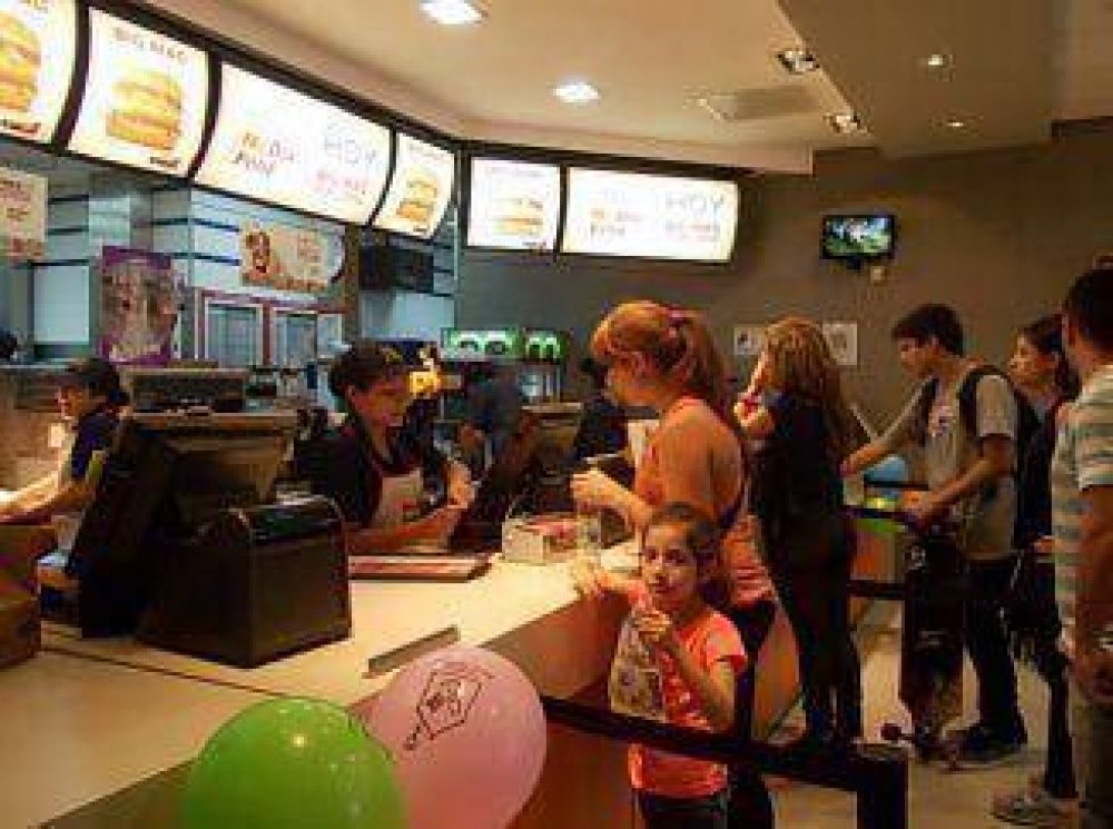 Se celebr� el McD�a Feliz, un cl�sico solidario de cada a�o