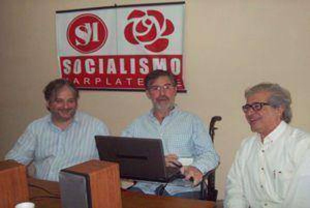 Los Socialistas Marplatenses recibieron a Jorge Rivas 