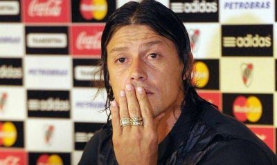  River necesita ganar frente a Argentinos, y el �nico cambio es Gonz�lez Pirez por Pezzella