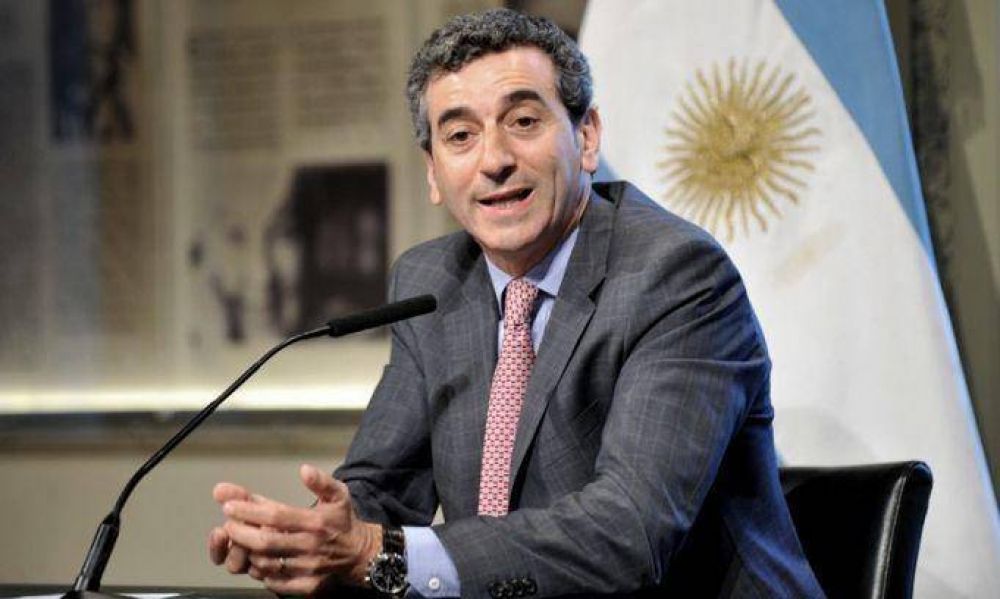  "No usen de rehenes a los argentinos que el 20 quieren ir a trabajar", pidi� el ministro