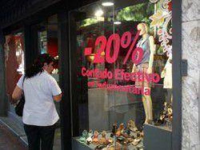 Comerciantes en el centro protestan