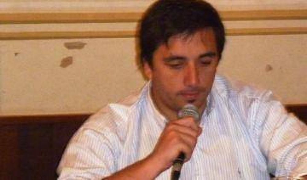 Pando calific� de �extorsivo� al Gobierno Municipal 