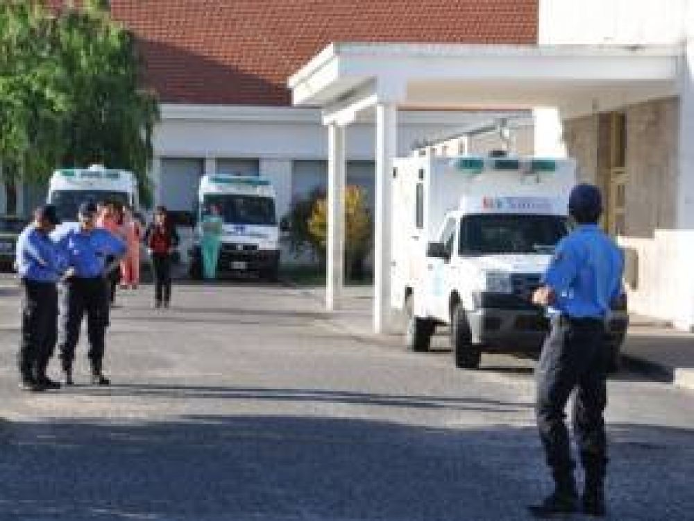 Casandra sigue en terapia, en coma inducido y con respirador 