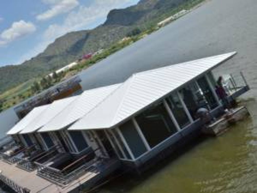 Las habitaciones flotantes son un nuevo atractivo tur�stico local 