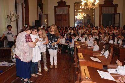Entregaron las distinciones �Esperanza de la Patria�