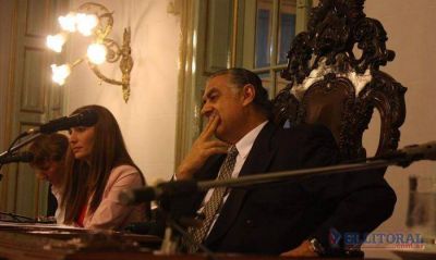 El kirchnerismo confirm� que apoyar� la re-re de Cassani 