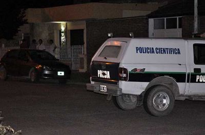Violento asalto a un ex concejal y su esposa: ambos quedaron desmayados