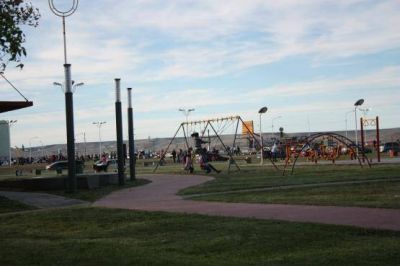 El buen clima sigui� m�s de lo previsto y la costanera se colm� de vecinos