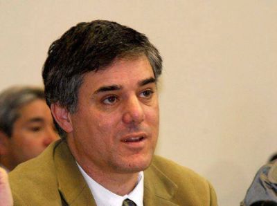 "La investigaci�n es amplia, minuciosa y muy profesional", dice un querellante