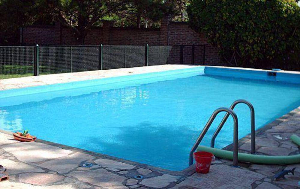  Un ni�o de 4 a�os muri� ahogado al caer a una piscina