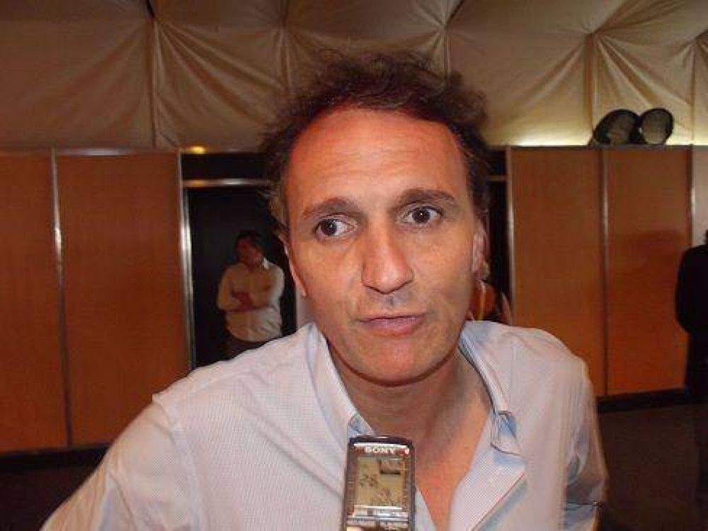 Katopodis pide a cada municipio hacerse responsable de su basura