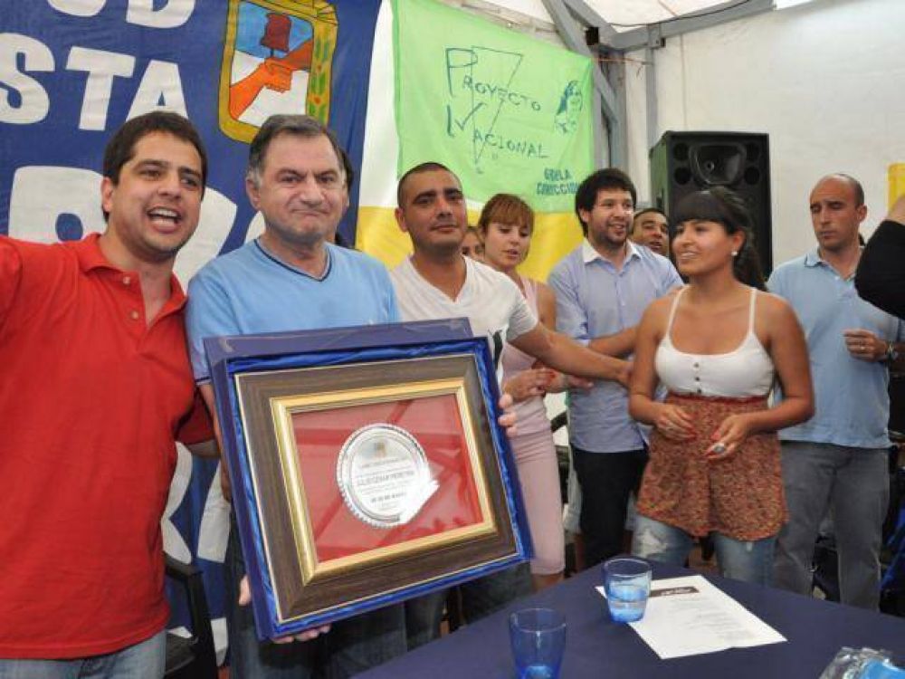 Pereyra junto a los j�venes peronistas