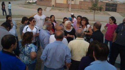 Vecinos de Lomas de Taf�, en pie de guerra por el aumento de las cuotas  