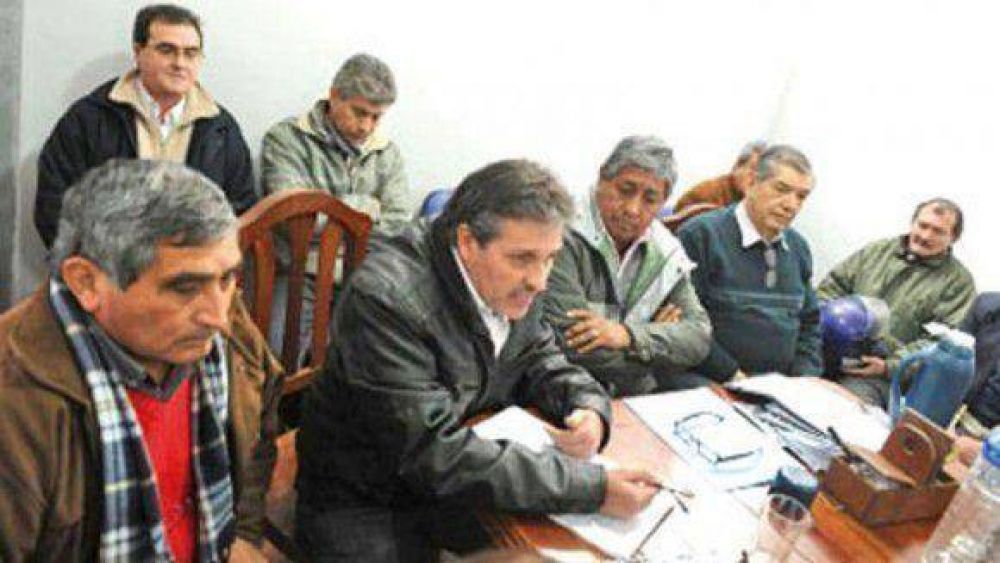 Ma�ana no habr� bancos, recolecci�n de residuos ni clases en la UNT  