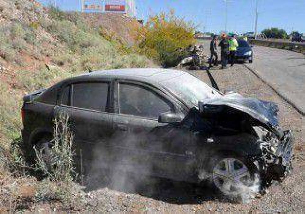Muri� al ser embestido en la Ruta 7 
