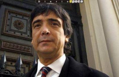 Artaza adelanta su campa�a con gira por el interior provincial