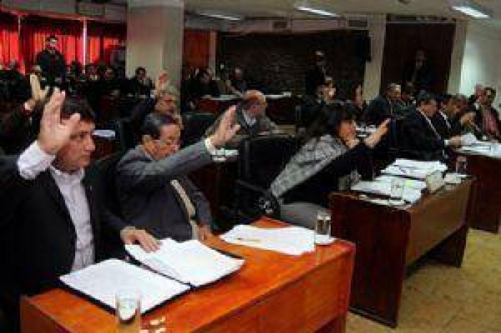 Ligan la reelecci�n de Rodr�guez con el conflicto en Antofagasta