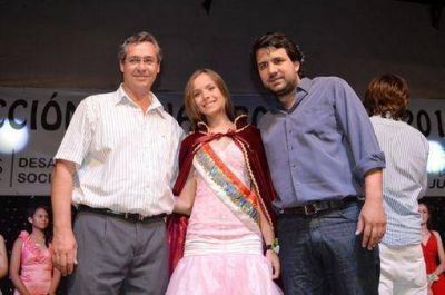 La nueva Reina Provincial de los Estudiantes es Lucero Galeano de Eldorado