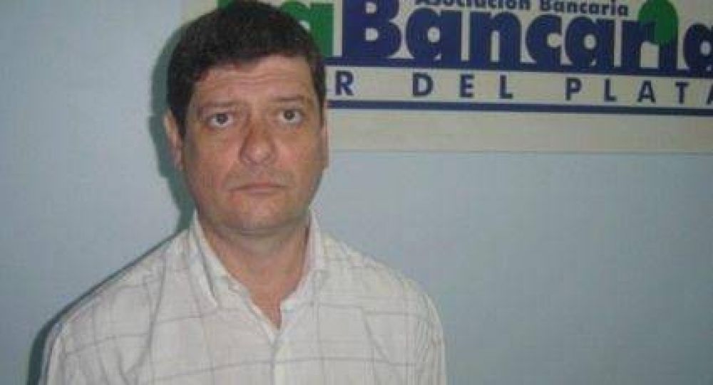 �El martes estamos convocando a paro de todos los bancarios�