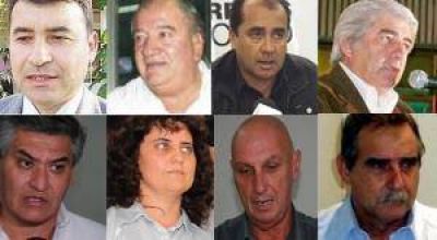 Un grupo de Intendentes del interior "se abre" del Foro liderado por A�da Ayala