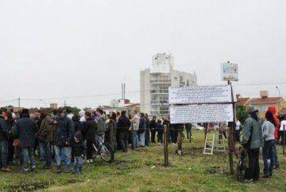 Vecinos autoconvocados de Parque Luro volvieron a reunirse