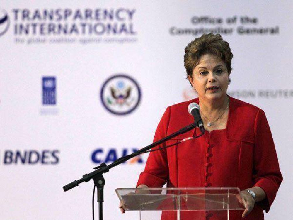 Rousseff: "Un gobierno es mucho m�s eficiente si impide la corrupci�n"