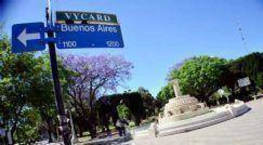 El 20 se concentrar�n en la plaza Centenario