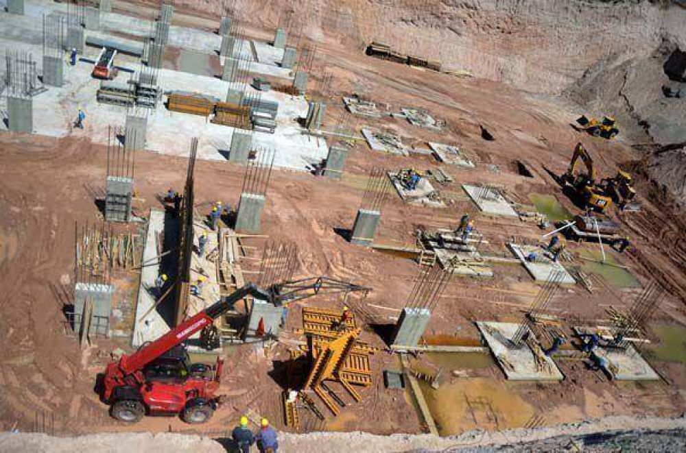Contin�a la obra del nuevo shopping en Neuqu�n