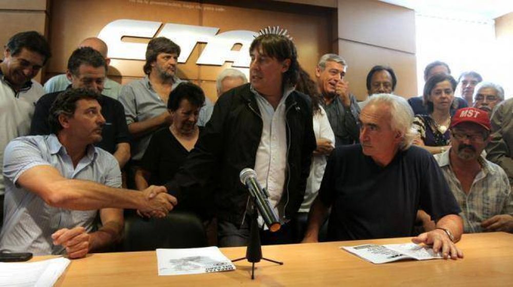 Dura reacci�n del Gobierno ante el paro