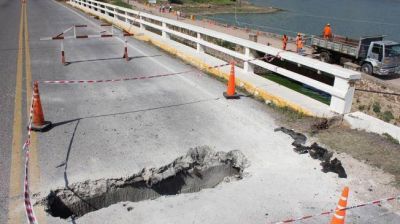 Por un puente roto, cortan por varios d�as la ruta nacional 38