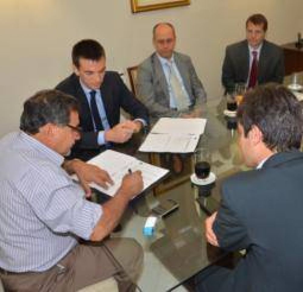 Millonaria inversi�n para ampliar la l�nea de producci�n de una SAPEM 