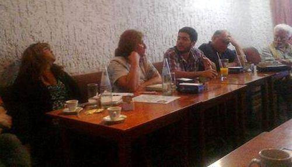 En Mor�n, dirigentes opositores se unen por proyecto com�n de gesti�n