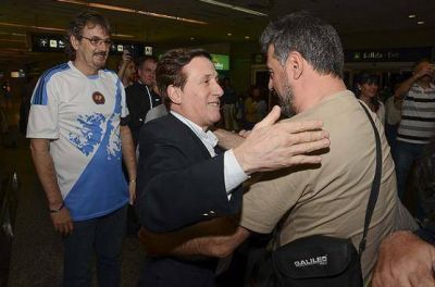 EL INTENDENTE DAR�O D�AZ D�AZ P�REZ RECIBI� A LOS VETERANOS DE GUERRA QUE VIAJARON A MALVINAS