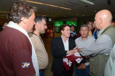 El Intendente de Lan�s recibi� a los Veteranos de guerra que viajaron a Malvinas