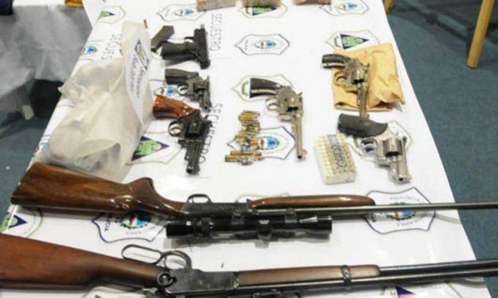 Detienen banda que quer�a dominar la venta de droga en la zona norte