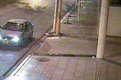 Las primeras fotograf�as del "Loco de las vidrieras" 