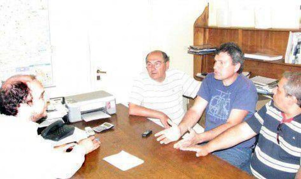 Reuni�n de fomentistas con autoridades del municipio