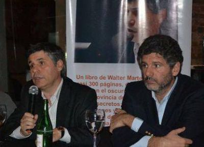 C.C: Asunci�n de autoridades partidarias con invitados especiales
