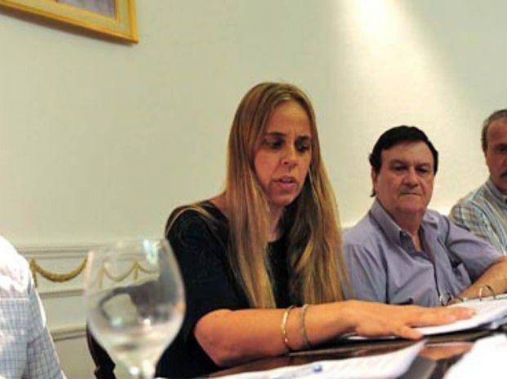 Buscan reducir el impuestazo de la TGI y compensarlo con otras subas