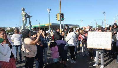 Por la falta de agua se suspendi� el desfile aniversario de Caleta Olivia