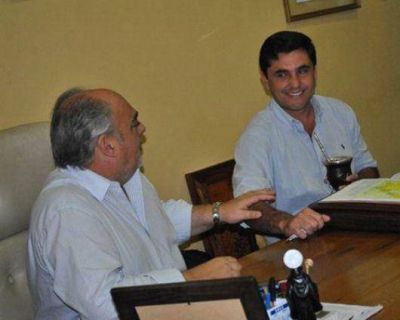 Colombi encabeza el quinto encuentro regional con municipios